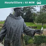 Le Sparn - Votre Cocon Au Coeur D'epernay Апартаменты *