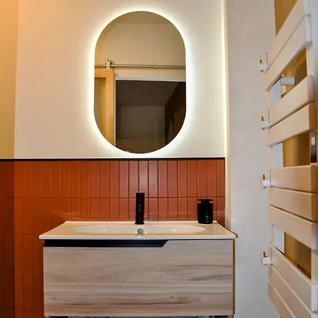 Apartment Le Sparn - Votre Cocon Au Coeur D'epernay Epernay
