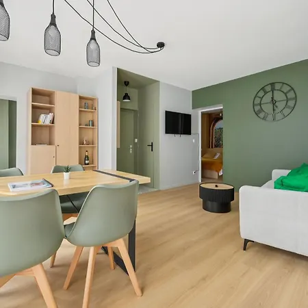 Διαμέρισμα Le Sparn - Beau T2 - Parking Inclus - 3min Av Champagne *