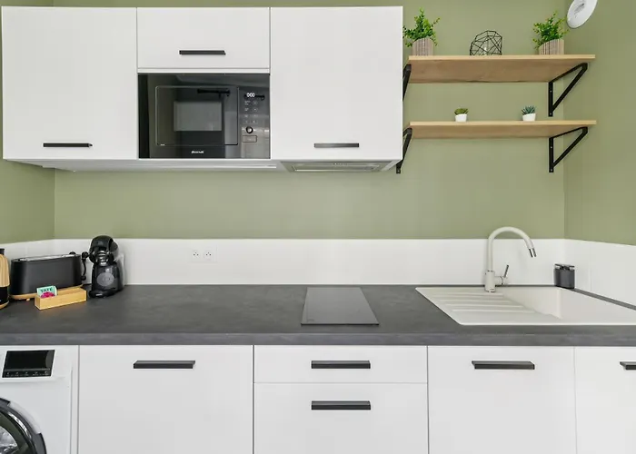 Le Sparn - Votre Cocon Au Coeur D'epernay Apartment *